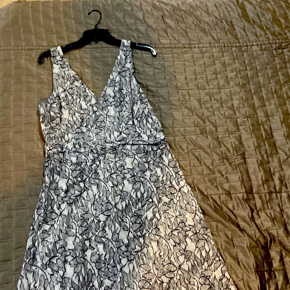 J. Crew cotton dress; gray with black leaf design. Size 14.
